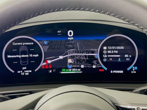 New 2026 Porsche Cayenne S image 17