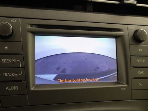 Used 2015 Toyota Prius Two image 33