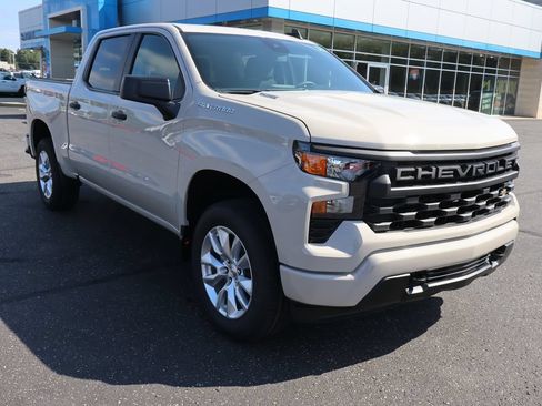 New 2026 Chevrolet Silverado 1500 Custom AWD/4WD image 2