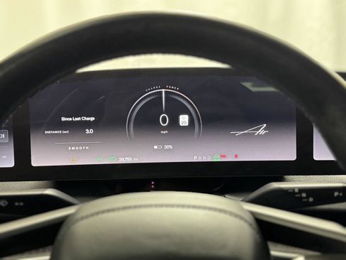Used 2023 Lucid Air Touring image 27