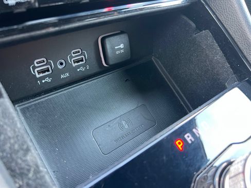 Used 2021 Jeep Grand Cherokee L Laredo RWD image 21