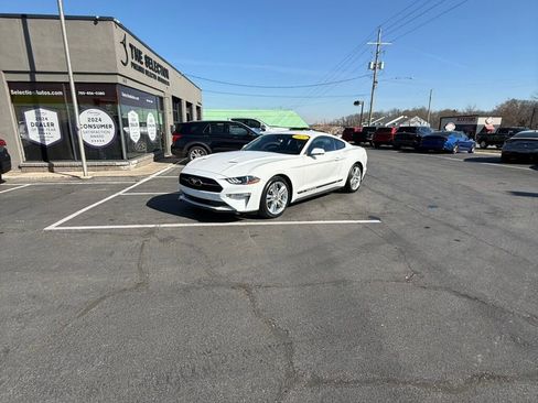 Used 2021 Ford Mustang Premium w/ Equipment Group 201A image 6