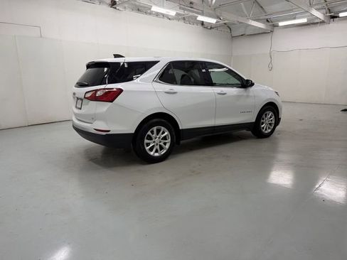 Used 2018 Chevrolet Equinox LT image 10