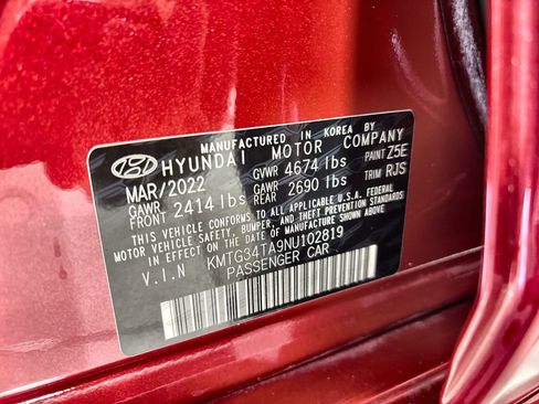 Used 2022 Genesis G70 2.0T RWD image 27