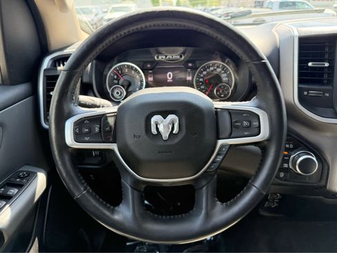 Used 2020 RAM 1500 Big Horn AWD/4WD image 16