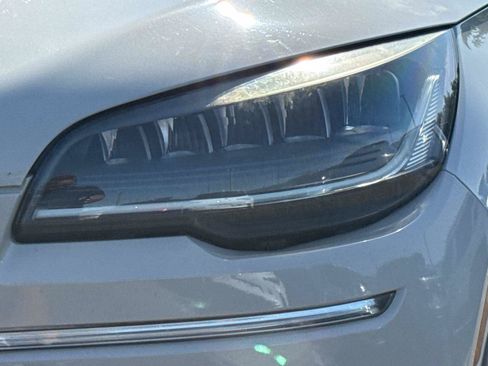 Used 2020 Lincoln Aviator Reserve RWD image 9