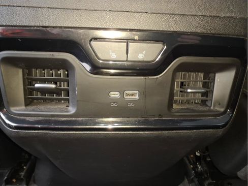 Used 2022 GMC Sierra 1500 AT4 w/ AT4 Premium Package image 15