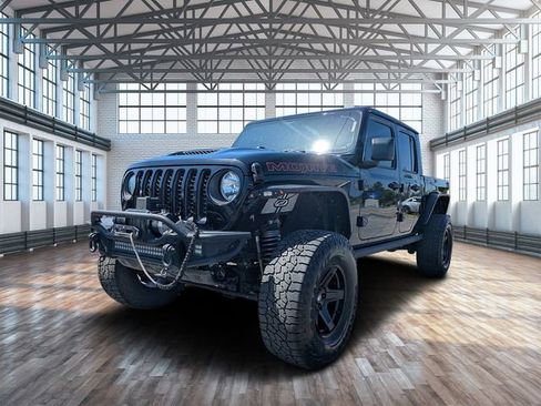 Used 2022 Jeep Gladiator Mojave w/ Cold Weather Group AWD/4WD image 8