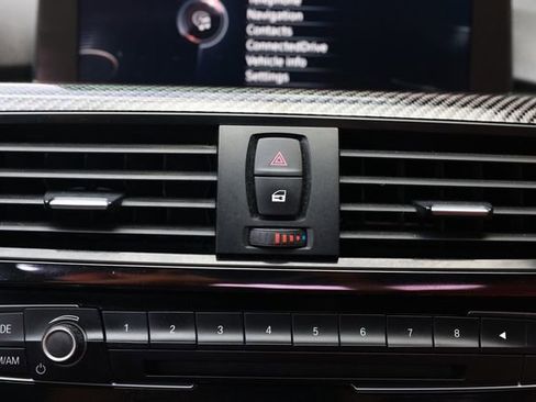 Used 2015 BMW M4 Coupe image 38