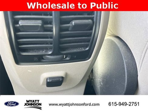 Used 2017 Ford Escape SE image 17