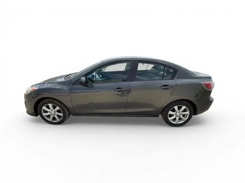 Used 2011 MAZDA MAZDA3 i Touring FWD image 2