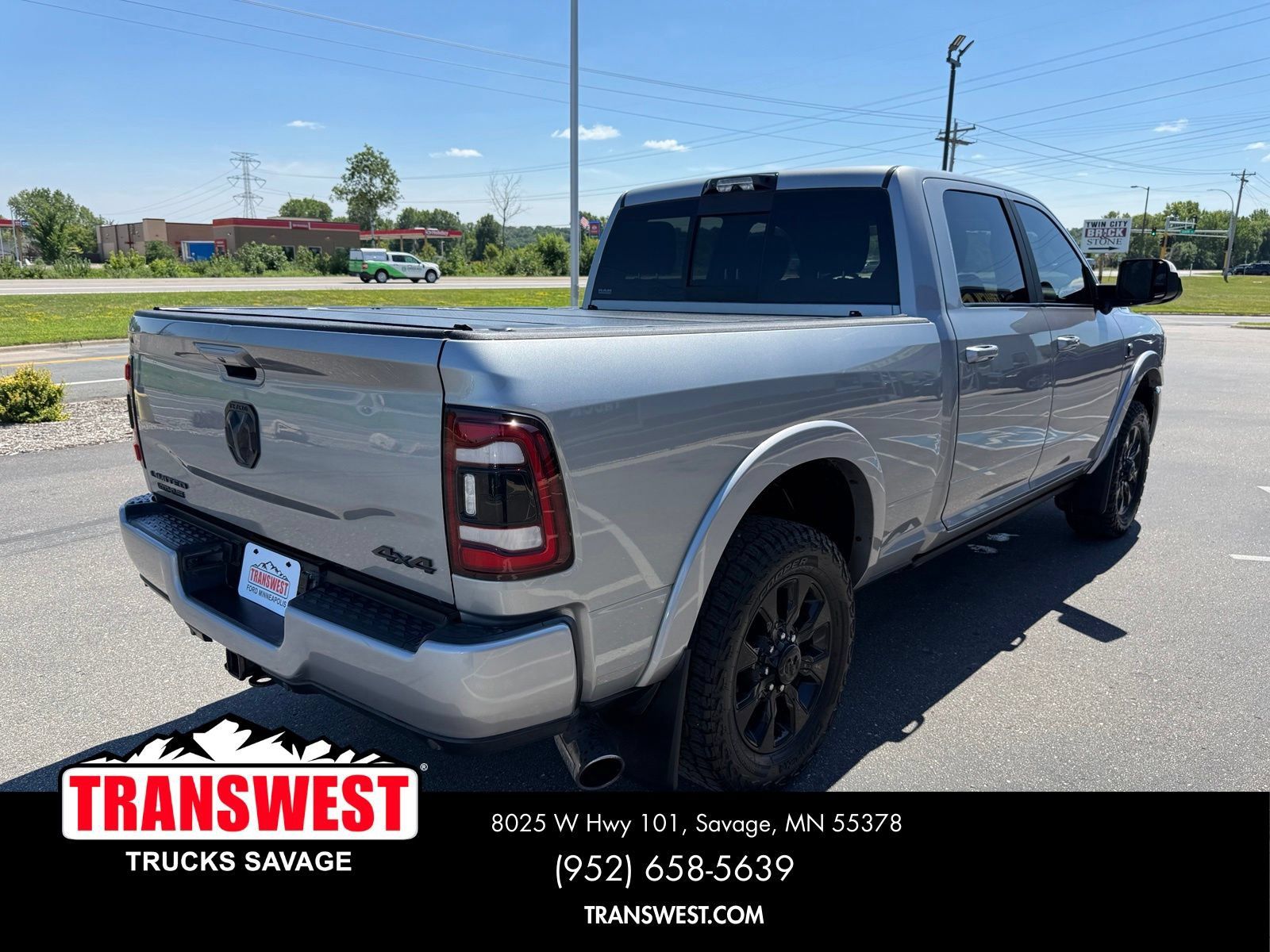 Used 2022 RAM 3500 Limited AWD/4WD image 17