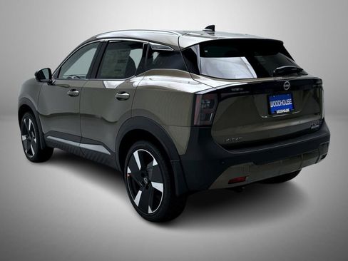 New 2026 Nissan Kicks SR w/ SR Premium Package image 7