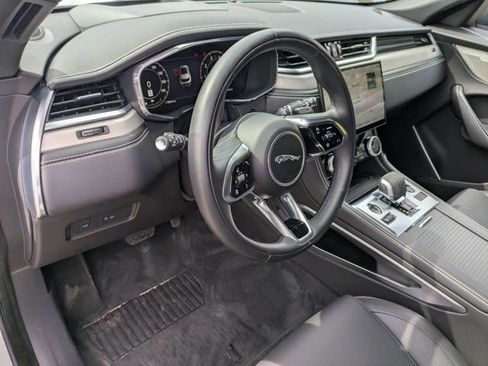 Used 2026 Jaguar F-PACE R-Dynamic S image 7