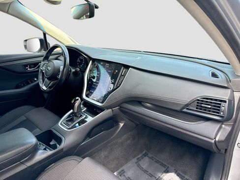 Used 2020 Subaru Outback Premium image 30