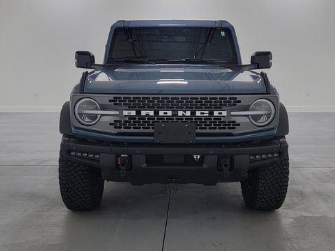 Used 2024 Ford Bronco Badlands image 3