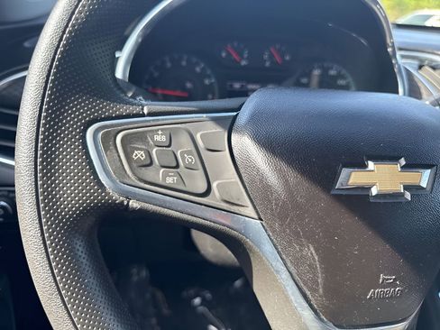 Used 2020 Chevrolet Malibu LT image 15