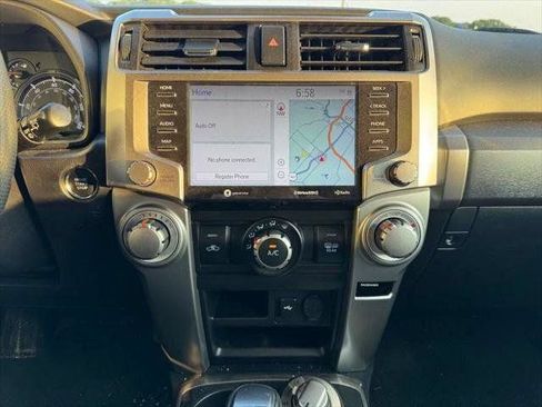 Certified 2020 Toyota 4Runner SR5 Premium AWD/4WD image 98