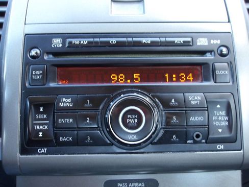 Used 2011 Nissan Sentra 2.0 S w/ Convenience Pkg image 12