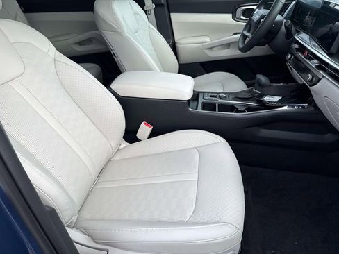 New 2026 Kia Sorento S w/ S Panoramic Sunroof Package image 14