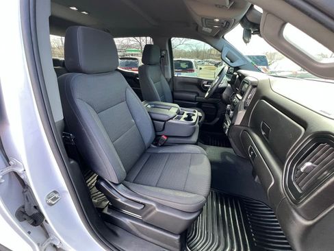 Used 2022 Chevrolet Silverado 1500 Custom image 28