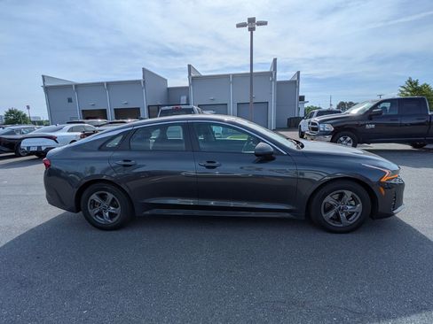 Used 2022 Kia K5 LXS image 2