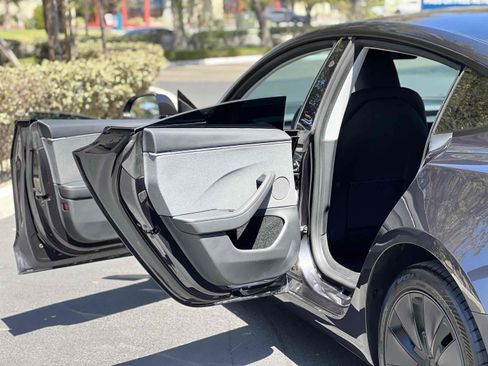 Used 2024 Tesla Model 3 Long Range RWD image 47