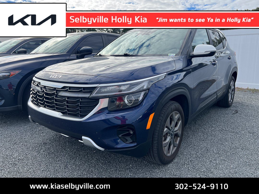 Used 2024 Kia Seltos S AWD/4WD image 1