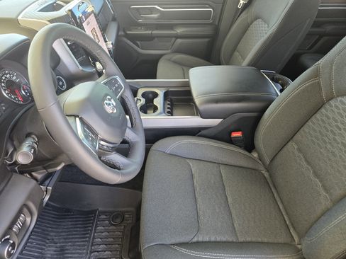 Used 2025 RAM 1500 Lone Star AWD/4WD image 9