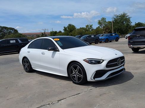 Used 2023 Mercedes-Benz C 300 Sedan image 2