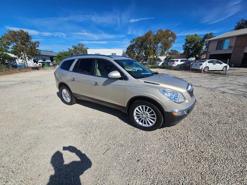 Used 2011 Buick Enclave CXL w/ Trailering Provision Package image 3
