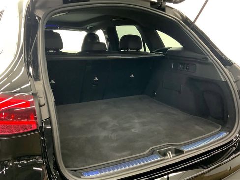 Used 2025 Mercedes-Benz GLC 300 image 15