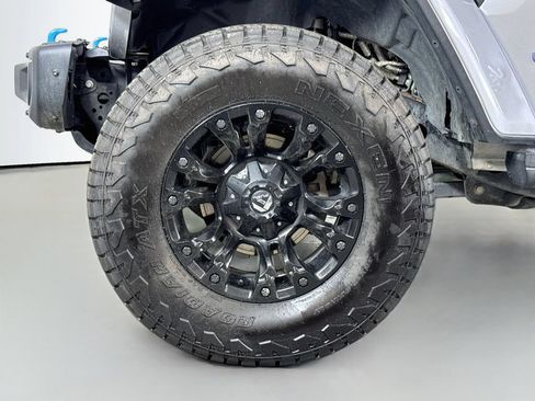 Used 2021 Jeep Wrangler Unlimited Rubicon 4xe w/ Steel Bumper Group AWD/4WD image 9
