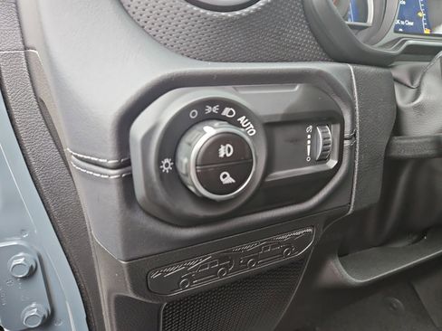 New 2026 Jeep Gladiator Rubicon w/ Safety Group image 23