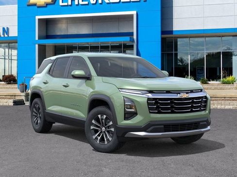 New 2026 Chevrolet Equinox LT w/ Convenience Package II FWD image 7