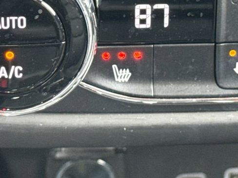 Used 2023 Chevrolet TrailBlazer ACTIV w/ Convenience Package image 31