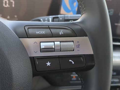 Used 2024 Hyundai Kona SEL FWD image 19