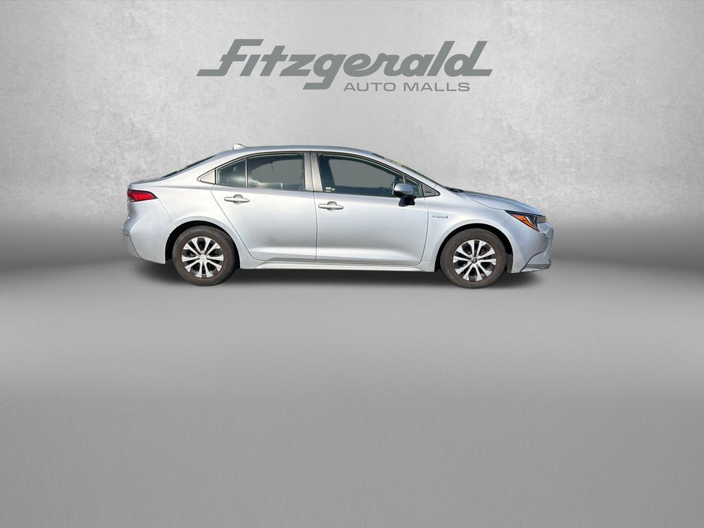 Used 2020 Toyota Corolla LE FWD image 9