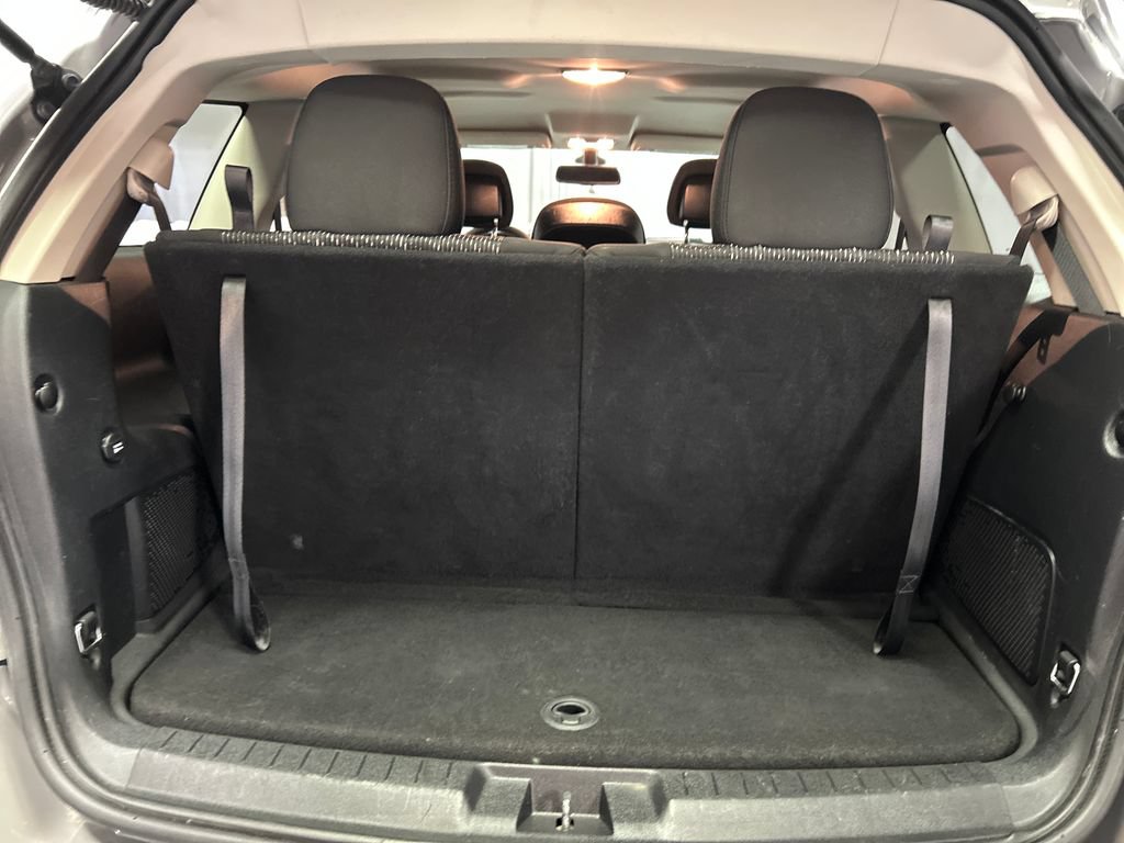 Used 2020 Dodge Journey SE w/ Blacktop Package FWD image 24