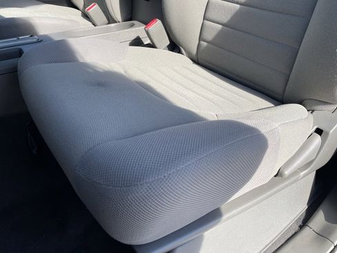 Used 2018 Nissan Frontier S image 23