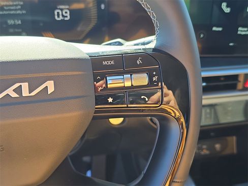 New 2026 Kia Sorento LX image 33