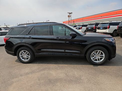 New 2026 Ford Explorer Active w/ Active Comfort Package RWD image 14