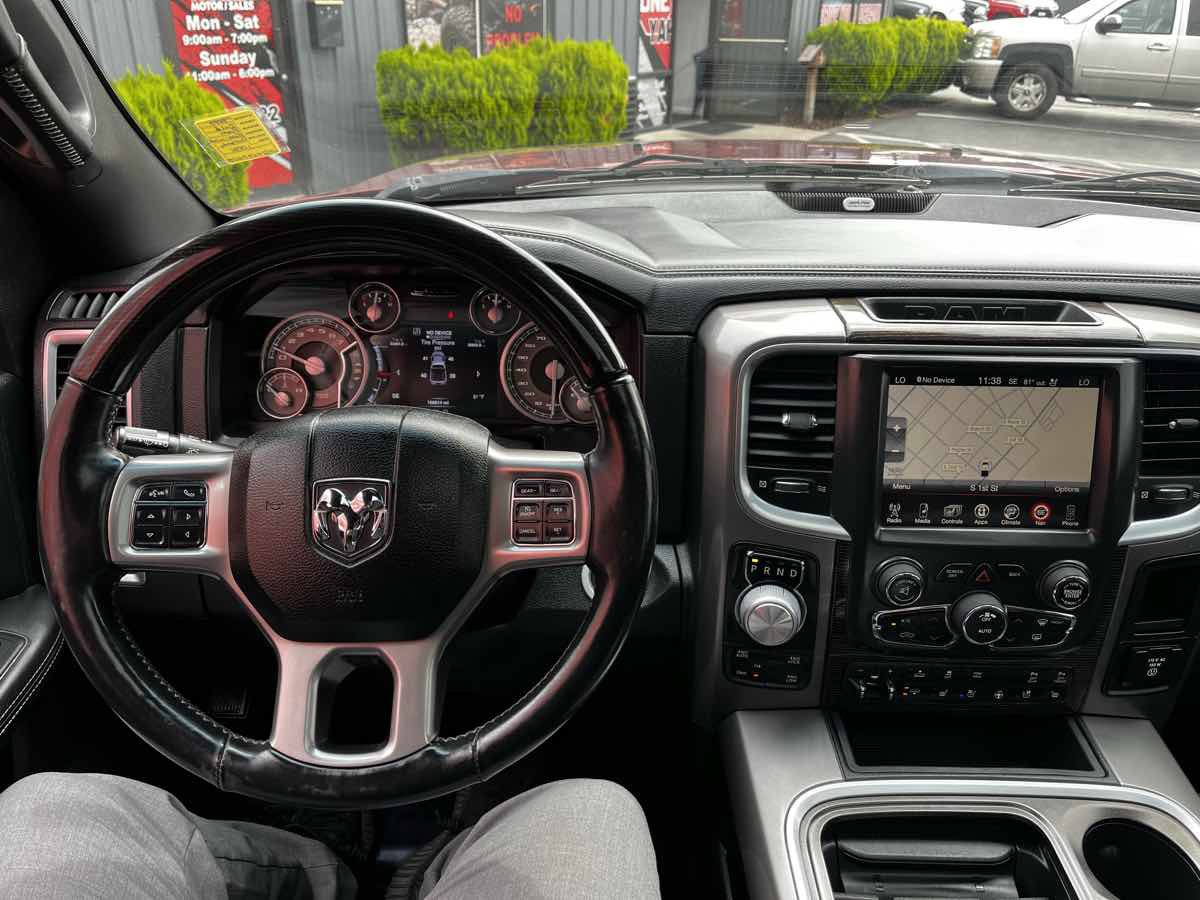 Used 2016 RAM 1500 Limited AWD/4WD image 9