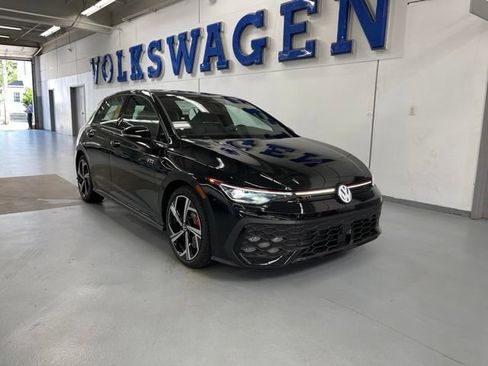 New 2026 Volkswagen GTI SE FWD image 5