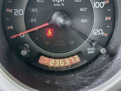 Used 2006 Honda Element EX image 13