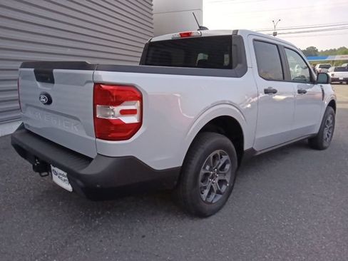 New 2026 Ford Maverick XLT w/ Equipment Group 301A AWD/4WD image 3