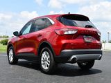 Used 2022 Ford Escape SE w/ Cold Weather Package image 5