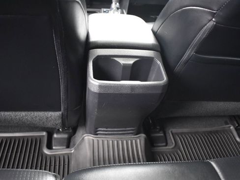 Used 2020 Toyota Tacoma Limited image 26