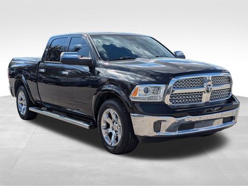 Used 2017 RAM 1500 Laramie image 2