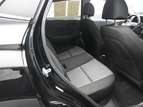 Used 2020 Hyundai Kona SEL Plus AWD/4WD image 24